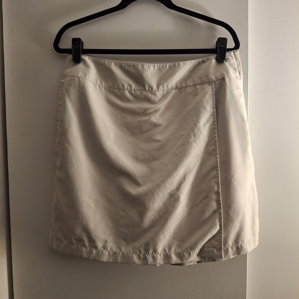 Liz Golf Women's Cream Colored Skort